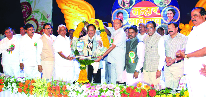 State industries minister Narayanrao Rane inaugurated the malhar mahotsav ceremony 1