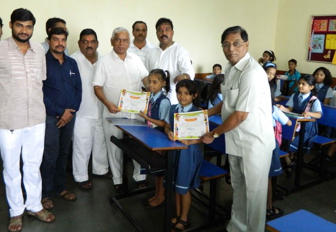 MLA Prashant Thakur : Over 10,000 students participate in the Rajiv Gandhi Anniversary drawing competition in Panvel 1