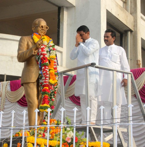 [:en]Bharat Ratna Dr. Ambedkar's birth anniversary saluted by ambedkar statue[:hi]भारतरत्न डॉ. बाबासाहेब आंबेडकर यांच्या जयंतीनिमित्त काढण्यात आलेली पनवेल शहरातील मिरवणूक ...[:] 1