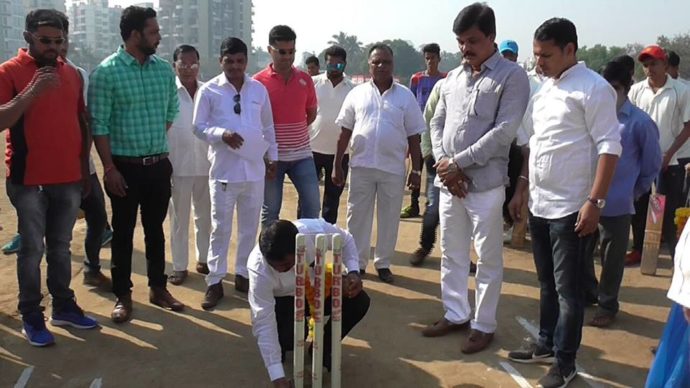 [:en]SabhaGruha Neta Chashak 2018 cricket tournament is inaurated at CIDCO ground Navade on 27th Jan 2018 [:hi]दिनांक २७ जानेवारी २०१८ रोजी नावडे येथील सिडको मैदानावर 'सभागृह नेता चषक २०१८' स्पर्धेचे उदघाटन करण्यात आले. [:] 1
