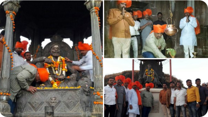 [:en]After taking over as Guardian Min of Raigad Dist Shri Ravindra Chavan visited Raigad Fort and paid tribute to ChatraPati Shivaji Maharaj  alongwith Konkan Vibhag Sanghatan Mantri Shri Satish Dhonde,Milind Patil[:hi]नामदार रविंद्र चव्हाण यांनी रायगड जिल्ह्याचे पालकमंत्री पदाचा भार स्वीकारल्यांनंतर स्वराज्याची राजधानी रायगड येथे श्री छत्रपती शिवाजी महाराजाचे दर्शन घेऊन पुढील वाटचालीची सुरुवात केली. यावेळी कोकण विभाग संघटन मंत्री सतिश धोंड, जिल्हा प्रवक्ते मिलिंद पाटील, जिल्हा परिषद सदस्य अमित जाधव आदी उपस्थित होते.[:] 1