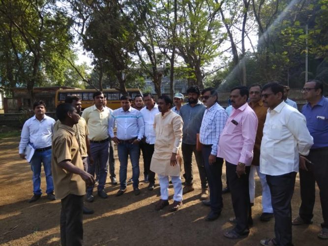 [:en]Visit to Kalamboli Colony[:hi]कळंबोली वसाहत सिडको पाहणी[:] 1