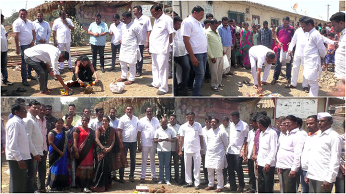 [:en]A bhoomipoojan was organised to start a various development work in the Panvel taluka through the MLA fund[:hi]स्थानिक आमदार निधीच्या माध्यामतून तालुक्यात विविध विकासाकामांचा शुभारंभ करण्यात आला.[:] 1