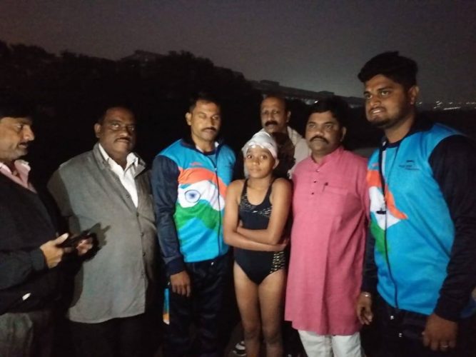 Six brave boys and girls from Pen will swim a distance of 233 km 1