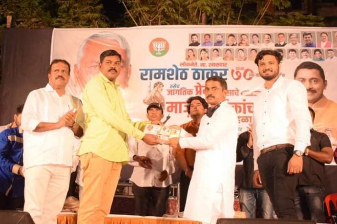 [:en]Ex-Servicemen  Felicitation programme [:hi]माजी सैनिकांचा सन्मान चिन्ह तसेच प्रमाणपत्र देऊन सत्कार[:] 1