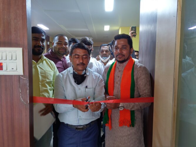 [:en]Inaugurated the 'Atmanirbhar Bharat Margadarshan Kendra'[:hi]'आत्मनिर्भर भारत मार्गदर्शन केंद्र' केंद्राचा उदघाटन[:] 1