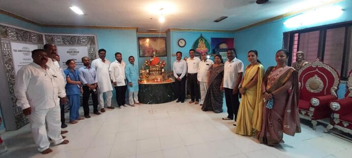 [:en]Birth Anniversary of Gautam Buddha[:hi]गौतम बुद्ध यांच्या जयंतीनिमित्त कामोठे येथील नालंदा बुद्ध विहार येथे अभिवादन[:] 1