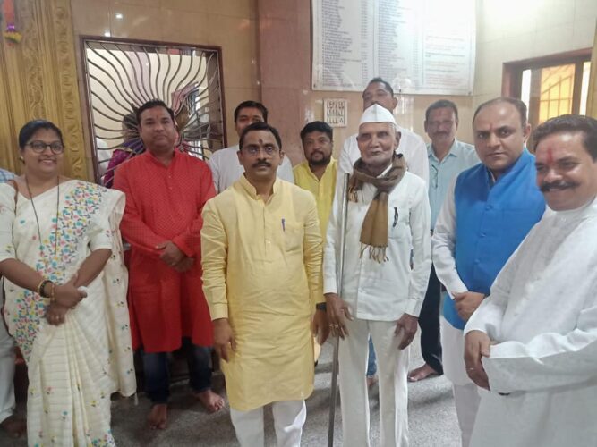 [:en]Visited Jagannath temple located in Sector 5 of Kharghar[:hi]भगवान जगन्नाथाचे दर्शन घेतले[:] 1