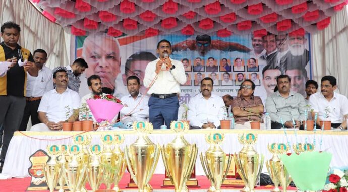 [:en]a big swimming competition was organised at Dewale Talav[:hi]पनवेल महापालिका देवाळे तलाव येथे भव्य जलतरण स्पर्धेचे आयोजन[:] 1