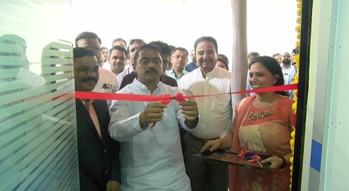 [:en]Inaugurated the 11th branch of Arihant Co.o.Bank at Kamothe.[:hi]अरिहंत को-ऑपरेटिव्ह बँकेच्या अकराव्या शाखेचे दिमाखात उद्घाटन ![:] 1