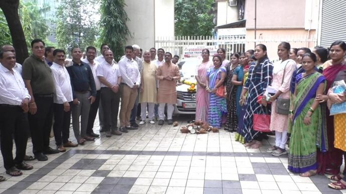 [:en]50 women from Kharghar area will be given training to drive three and four wheeler[:hi]खारघर परिसरातील 50 महिलांना तीनचाकी व चार चाकी चालवण्याचे प्रशिक्षण[:] 1