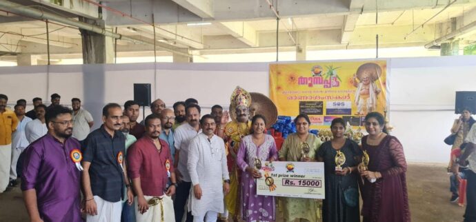 [:en]On the eve of Oman festival[:hi]उलवे नोड येथे केरळ समाजाकडून ओणम उत्सव उत्साहात साजरा![:] 1